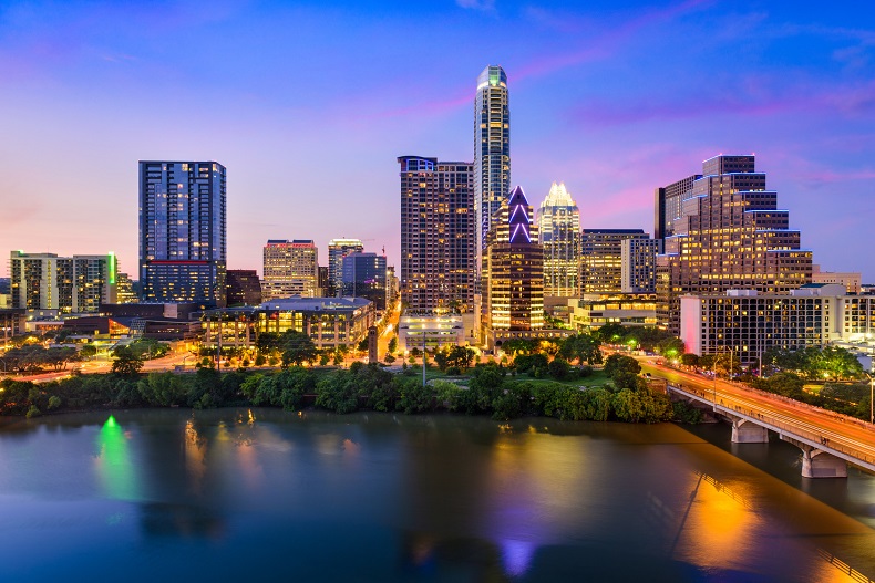 Thành phố Austin về đêm
