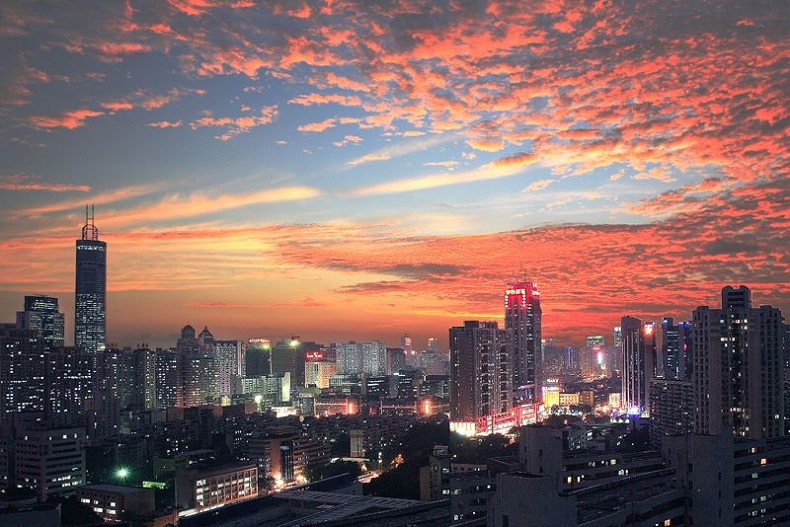 Thành phố Thâm Quyến lên đèn