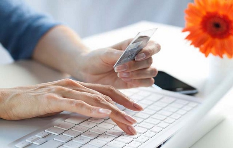 Chuẩn bị sẵn sàng thẻ thanh toán