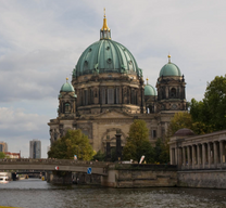 Rẻ bất ngờ với vé máy bay Đồng Hới đi Berlin tháng 2 Vietnam Airlines