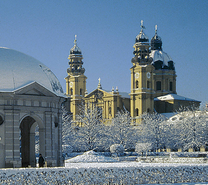 Nóng bỏng tay với vé máy bay Buôn Ma Thuột đi Munich