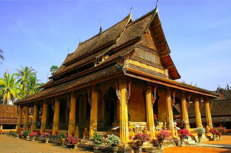 vé máy bay Buôn Ma Thuột đi Viêng Chăn 2