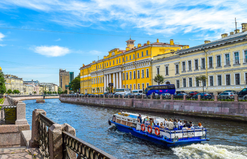 giá vé máy bay Đà Lạt đi Saint Peterburg 1