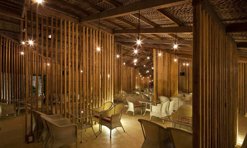 Thông tin vé máy bay Đà Nẵng đi Nha Trang khứ hồi tháng 9 