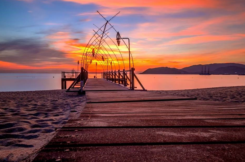 Thông tin vé máy bay Đà Nẵng đi Nha Trang khứ hồi tháng 9 1