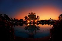 Săn lùng tấm vé máy bay Hải Phòng đi Viêng Chăn tháng 3 giá rẻ