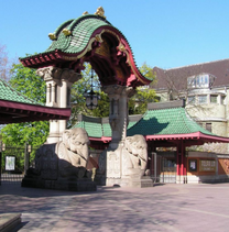 Rẻ bất ngờ cùng vé máy bay Huế đi Berlin tháng 2 Vietnam Airlines