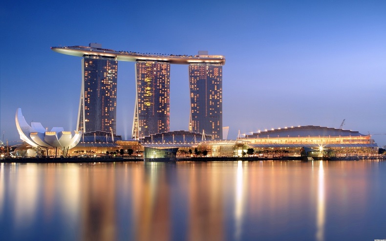 Vé máy bay khứ hồi Đà Nẵng đi Singapore Changi tháng 2