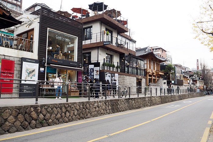 Vé máy bay khứ hồi Hà Nội đi Seoul tháng 11 