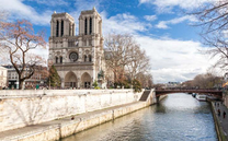 Rộn ràng hơn cùng tấm vé máy bay Nha Trang đi Paris giá rẻ