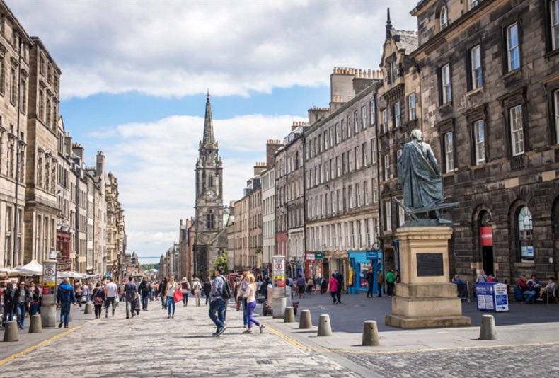 Vé máy bay Phú Quốc đi Edinburgh tháng 1 2
