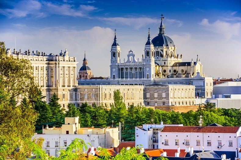 Thành phố Madrid xinh đẹp của Tây Ban Nha