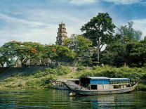 Vé máy bay VietJet Sài Gòn đi Huế giá rẻ