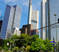 Đặt mua vé máy bay Vinh đi Frankfurt tháng 3