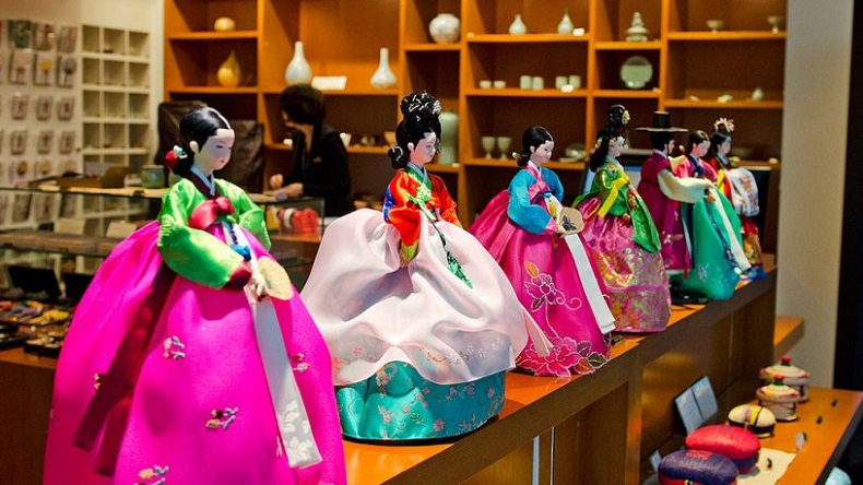 Đi du lịch Hàn Quốc mua quà gì 2