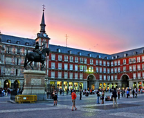 Cùng du lịch bụi Madrid với một nửa của mình trong năm nay