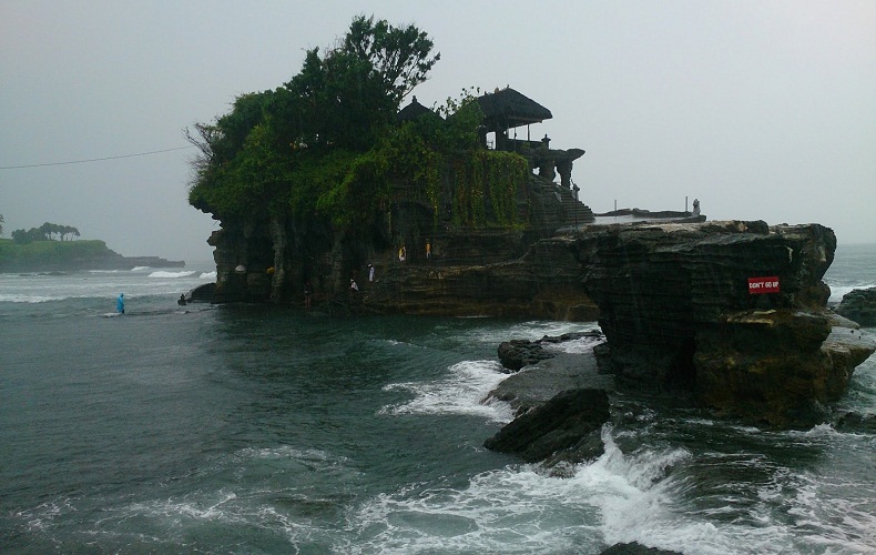 du lịch đền Tanah Lot 1