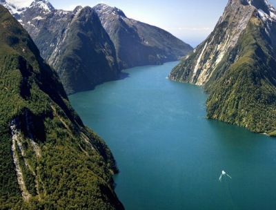 Du lịch khám phá vịnh Milford Sound