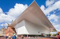 Khám phá bảo tàng Stedelijk Amsterdam