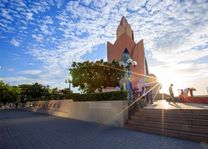 Tháp trầm hương Nha Trang