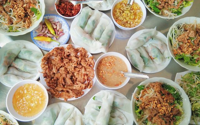Bún thịt nướng - đặc sản Huế