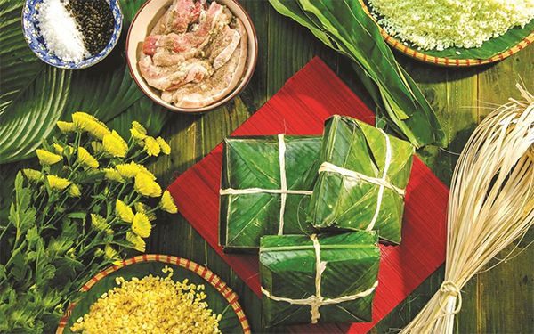 bánh chưng Nhật Lệ - đặc sản Huế