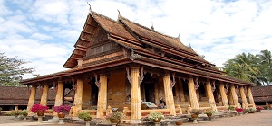 Đến với điểm hẹn tâm linh – chùa Wat Si Saket
