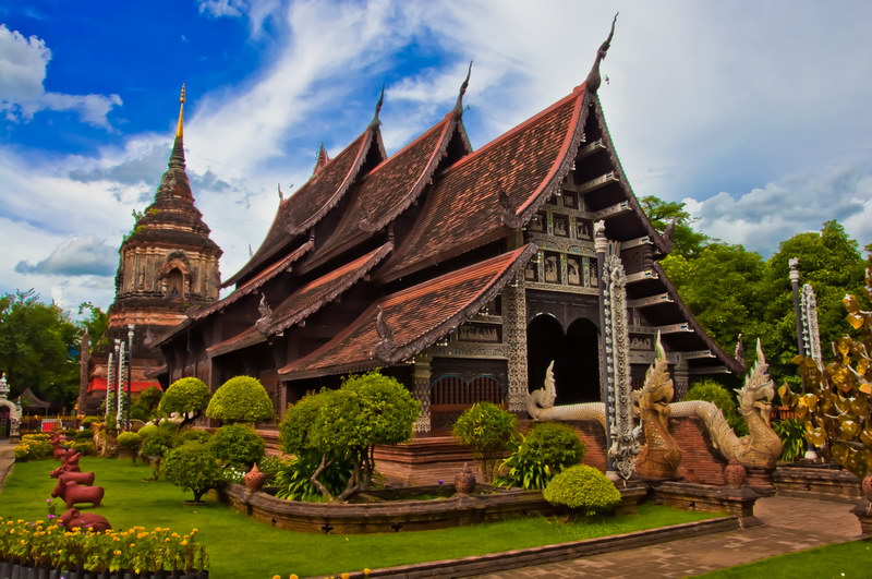 Wat Chiang Man - vé máy bay đi Chiang Mai