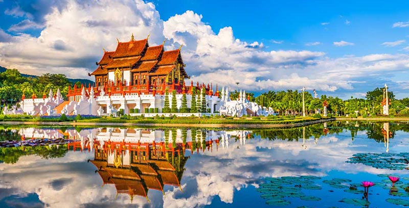 Phu Ping Palace - vé máy bay đi Chiang Mai