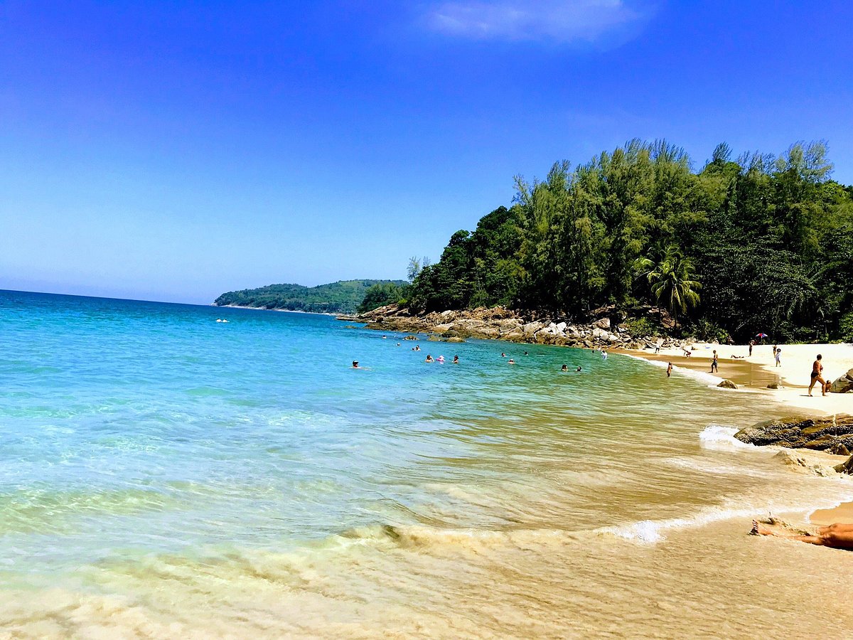 Banana Beach - vé máy bay đi Phuket