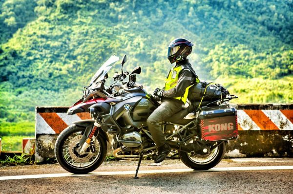 ve-may-bay-tu-tuy-hoa-di-nha-trang