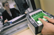 Bạn buộc phải xác nhận dấu vân tay khi sang Singapore du lịch